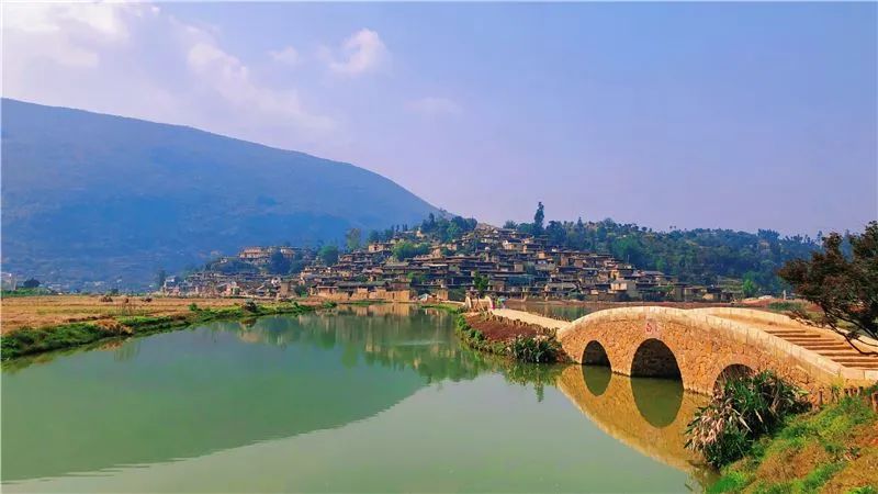 艺术建筑在红河｜楼台岂随烟雨去，碧瓦青砖是沧桑