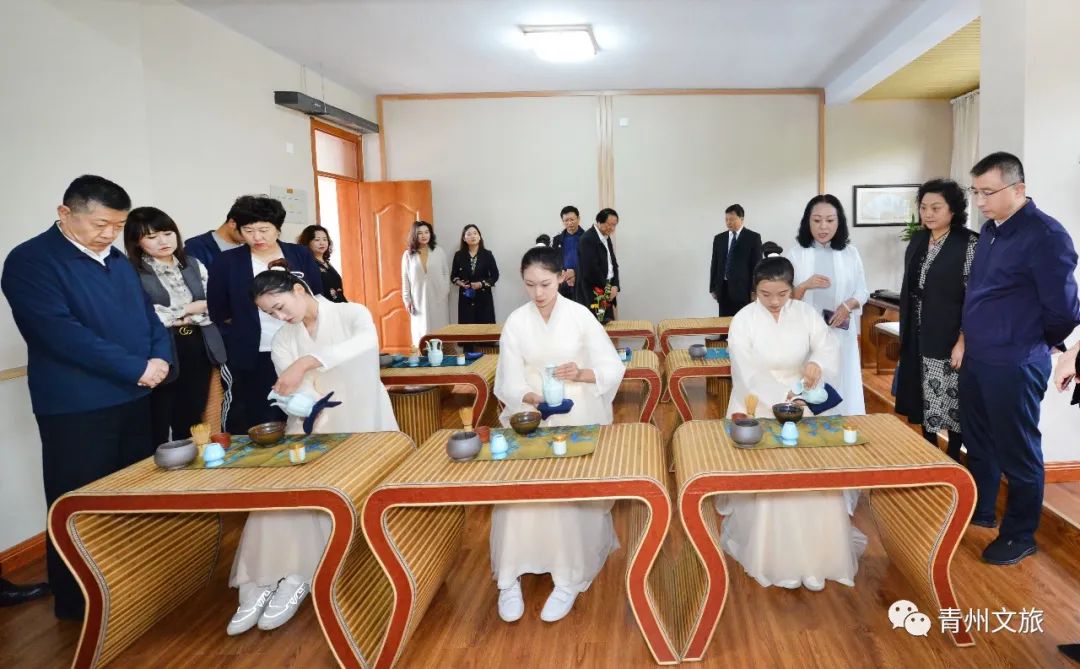 潍坊工程职业学院非遗产业学院揭牌暨“海岱非遗文旅空间”“鲁班工坊”启用仪式举行