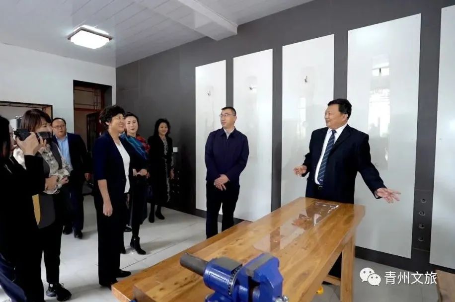 潍坊工程职业学院非遗产业学院揭牌暨“海岱非遗文旅空间”“鲁班工坊”启用仪式举行