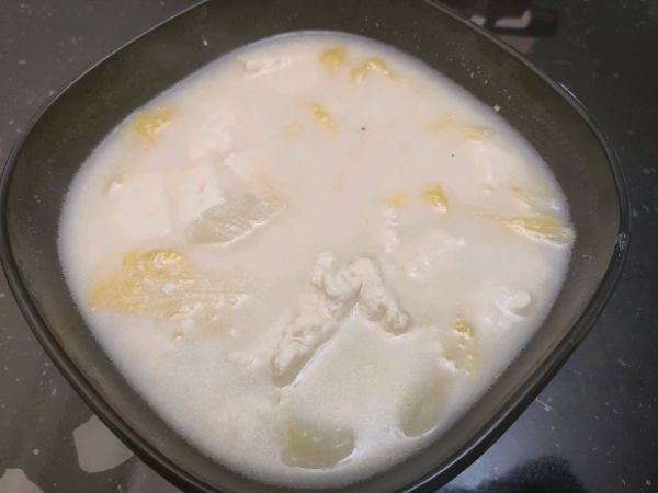 白菜豆腐汤,白菜豆腐汤怎么做好喝