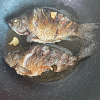 鯽魚豆腐湯做法,鯽魚豆腐湯做法又白又濃