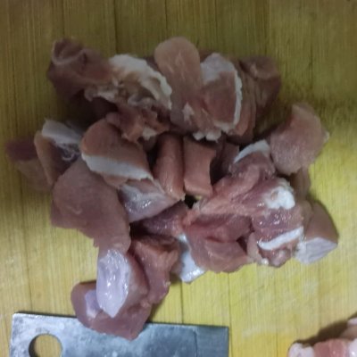 溜肉段的做法,溜肉段的做法東北