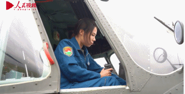 陆军飞行员小姐姐，惊艳全网