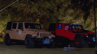 这也算甜甜的恋爱？三角恋男女嘉宾粉丝吵架？女嘉宾被批没教养？