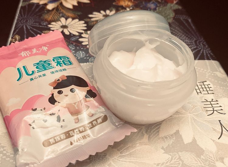 5个暴露年龄的老国货护肤品，还是熟悉的包装，效果却不输进口货
