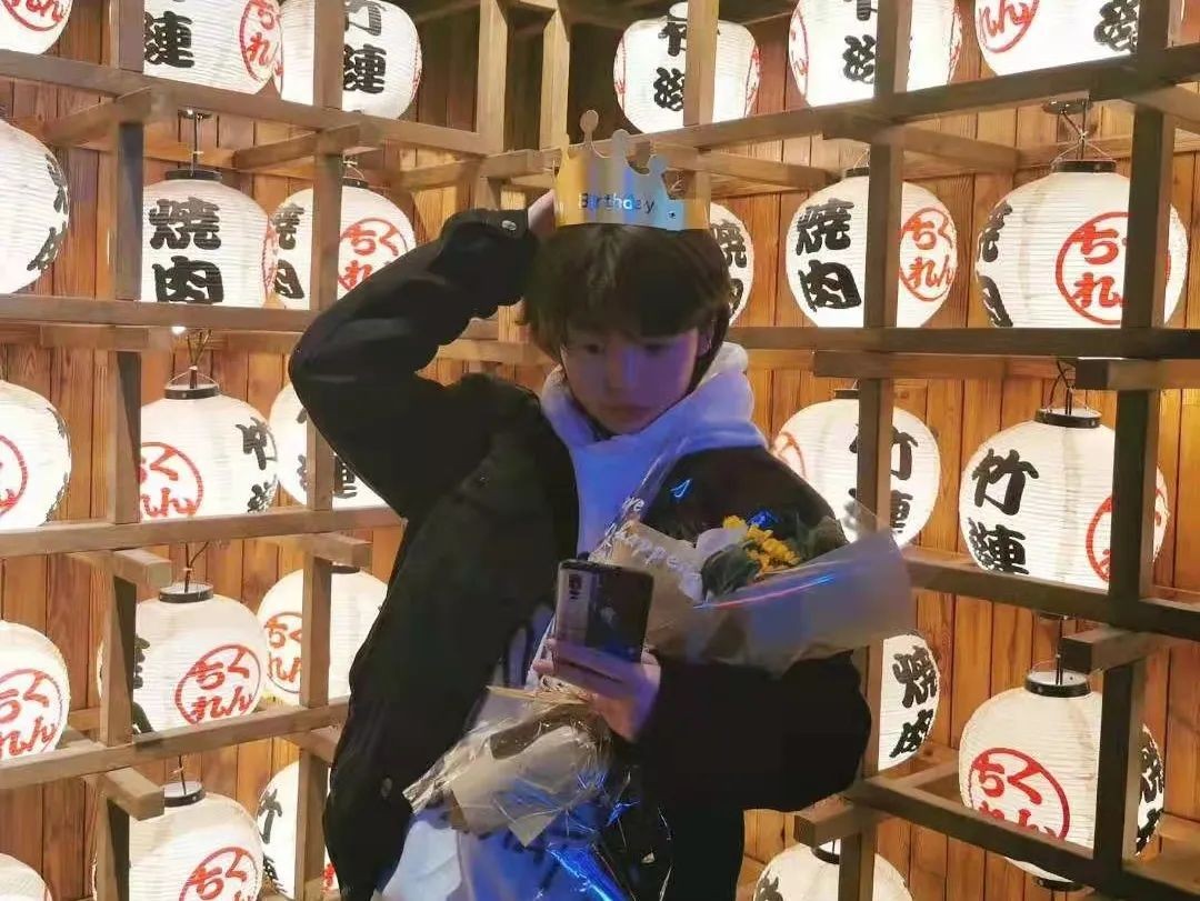 微软唯一认可！重庆女孩对战33国超级“大神”，夺得全球亚军！