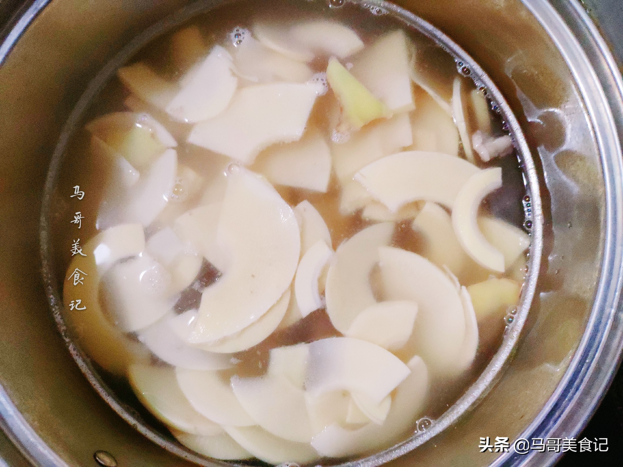 海帶綠豆排骨湯,海帶綠豆排骨湯的做法