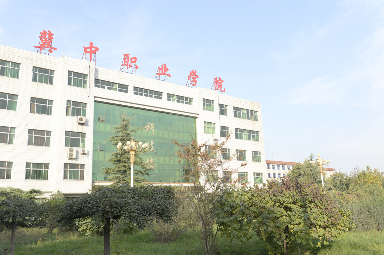 才知道！原来保定这4所大学不在市里，而在各区县！你知道吗