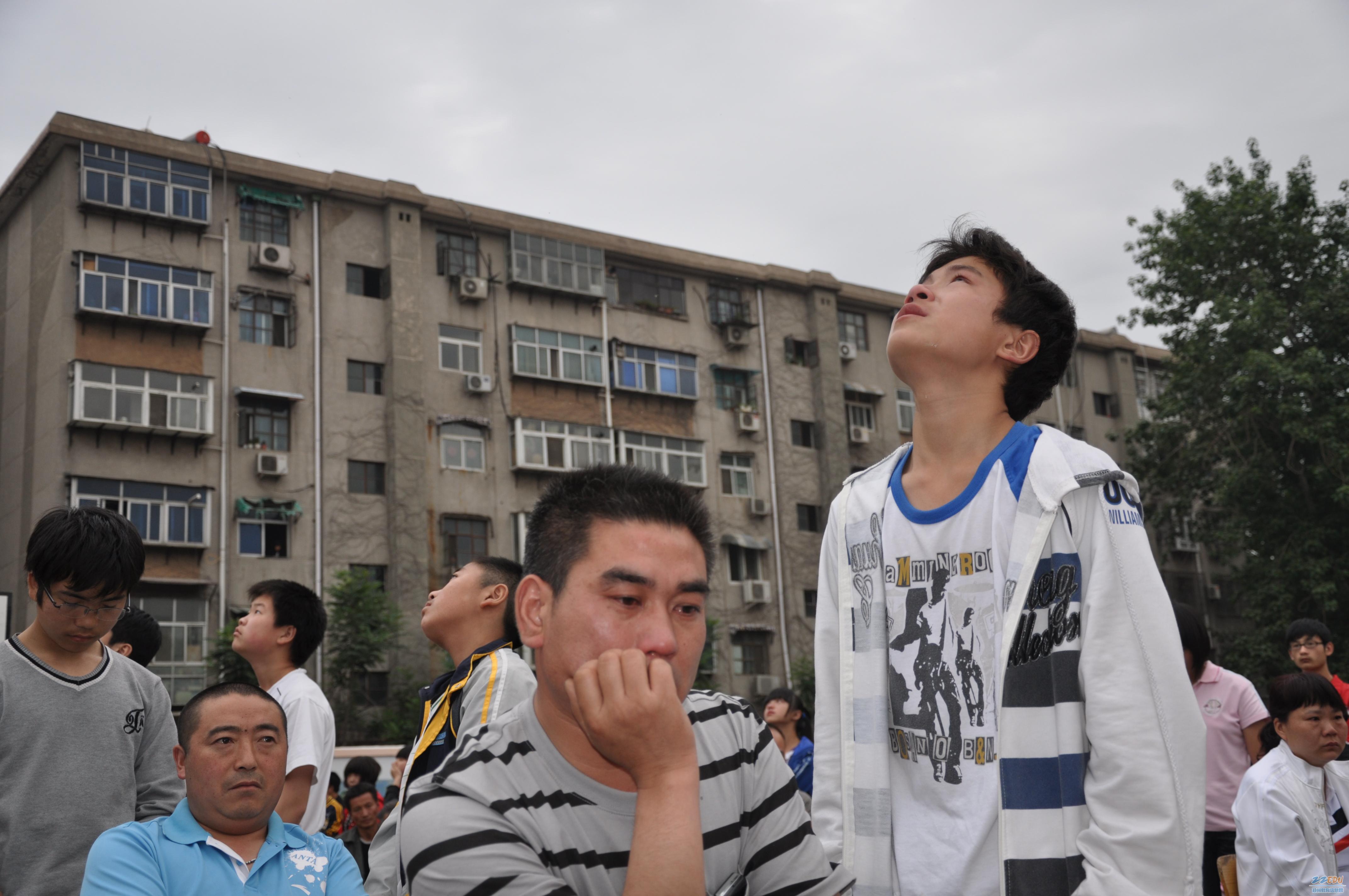 一名高考落榜生的忏悔：对手机上瘾，我从学霸沦为学渣