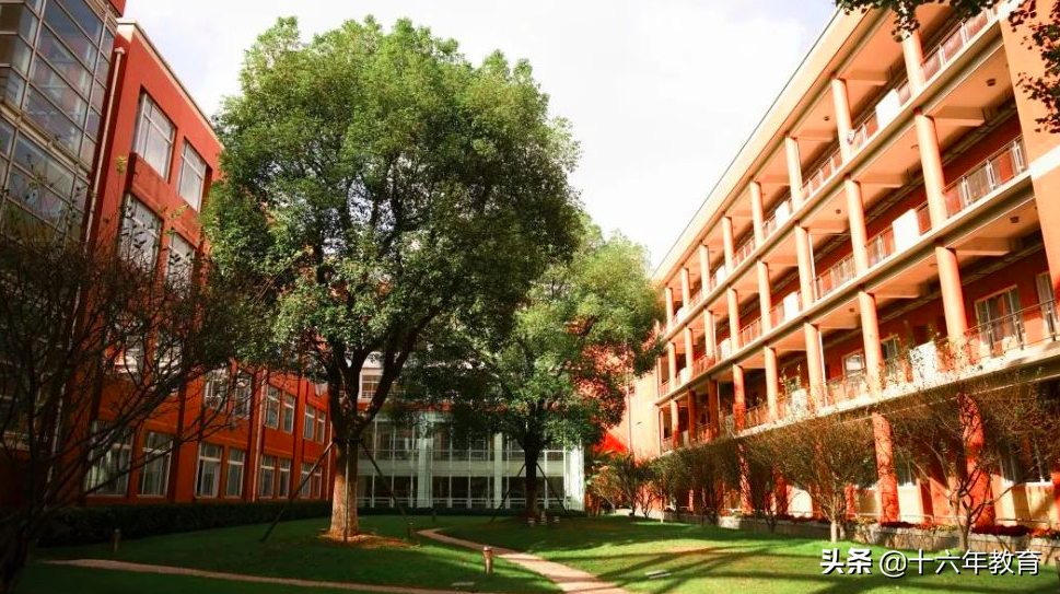 华师大二附中一校四区高中分数线均值706.5分，将称霸上海