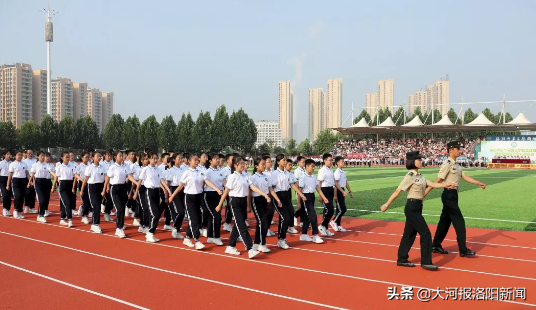 洛阳二外2019年新生国防教育暨入校课程闭营仪式圆满收官