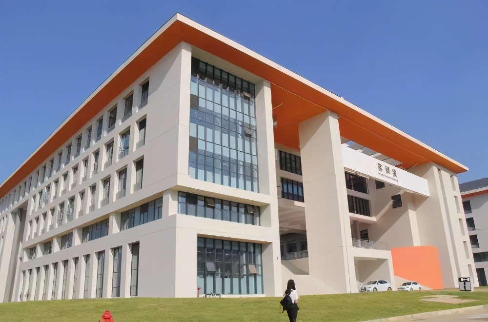 广东科贸职业学院学费宿舍费学校环境宿舍环境怎么样