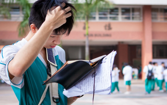 山西2021高考分数出炉，本科上线率仅37%，19万人无缘本科