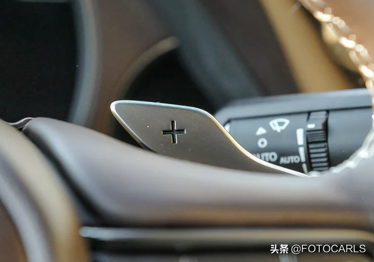 雷克萨斯LS350入门版实拍，售价80.8万起，卖的就是颜值和品质？