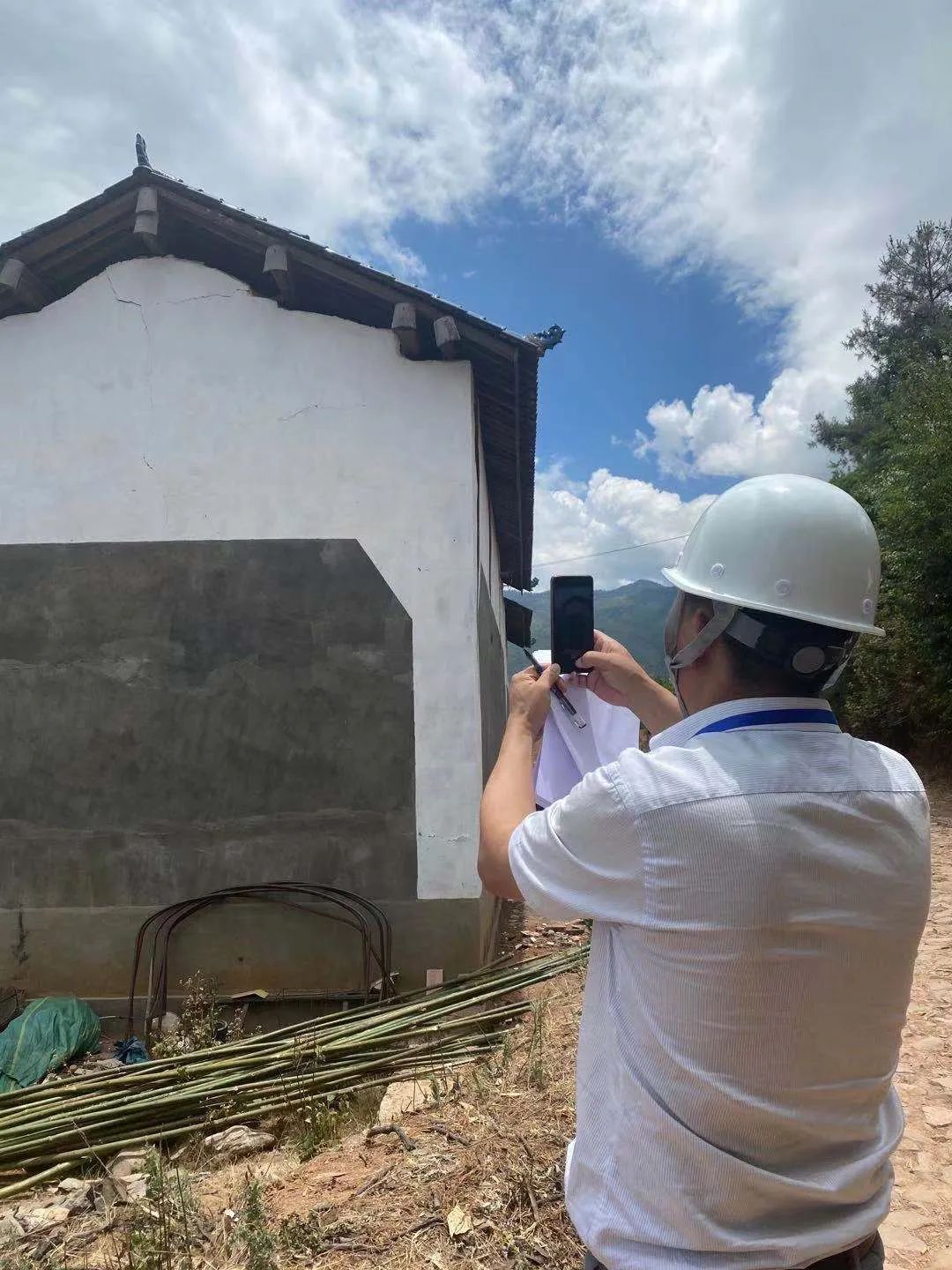 复课、备战高考不能耽误！震区学校开设“夜间教室”继续让孩子们学习