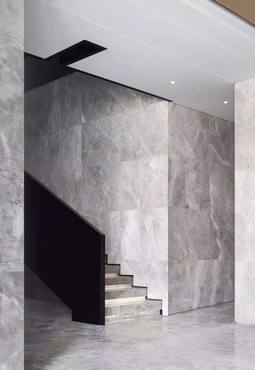 云朵拉灰 | 美得"灰"同寻常的灰色大理石