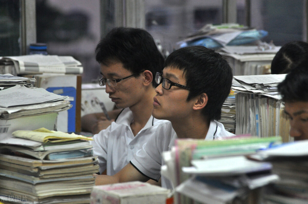 31人考入清北，无数学子梦想的殿堂，给你讲述不一样的天津一中