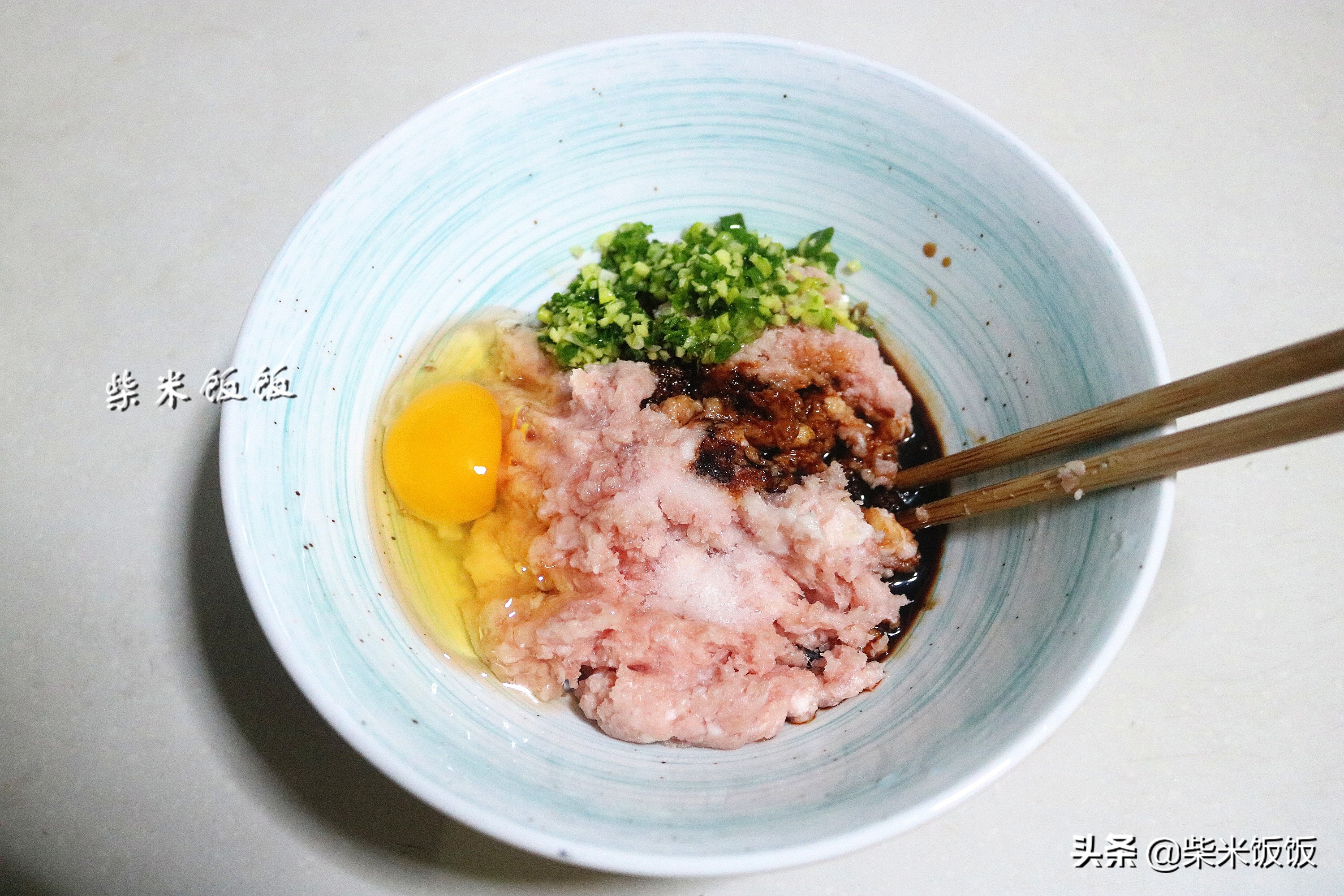 馄饨皮不要买，自己在家就能做！好包，不破皮，比买的更好吃