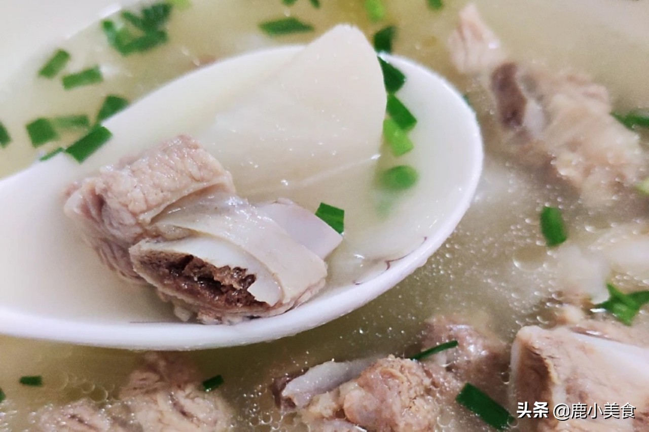 “冬吃萝卜夏吃姜”，3种萝卜炖法，味道棒极了，提高体质还暖身