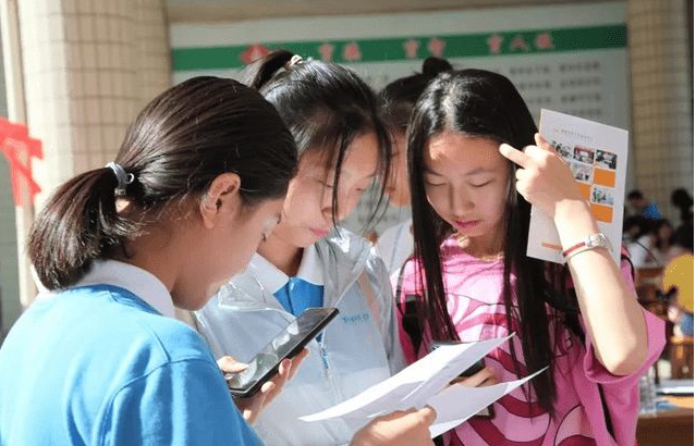 考研很辛苦的3个专业，上岸难度很大，但考研后很好就业