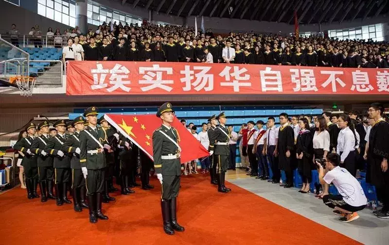 2018，交大新媒体陪你这样走过！