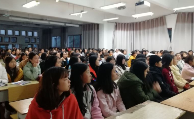 专科生打起精神来，这3所专科院校实力强劲，就业不比本科差