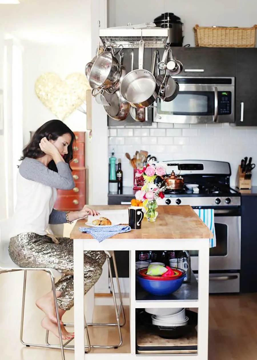 30㎡不到的小户型，老外设计也是可圈可点！收纳、家居功能太好