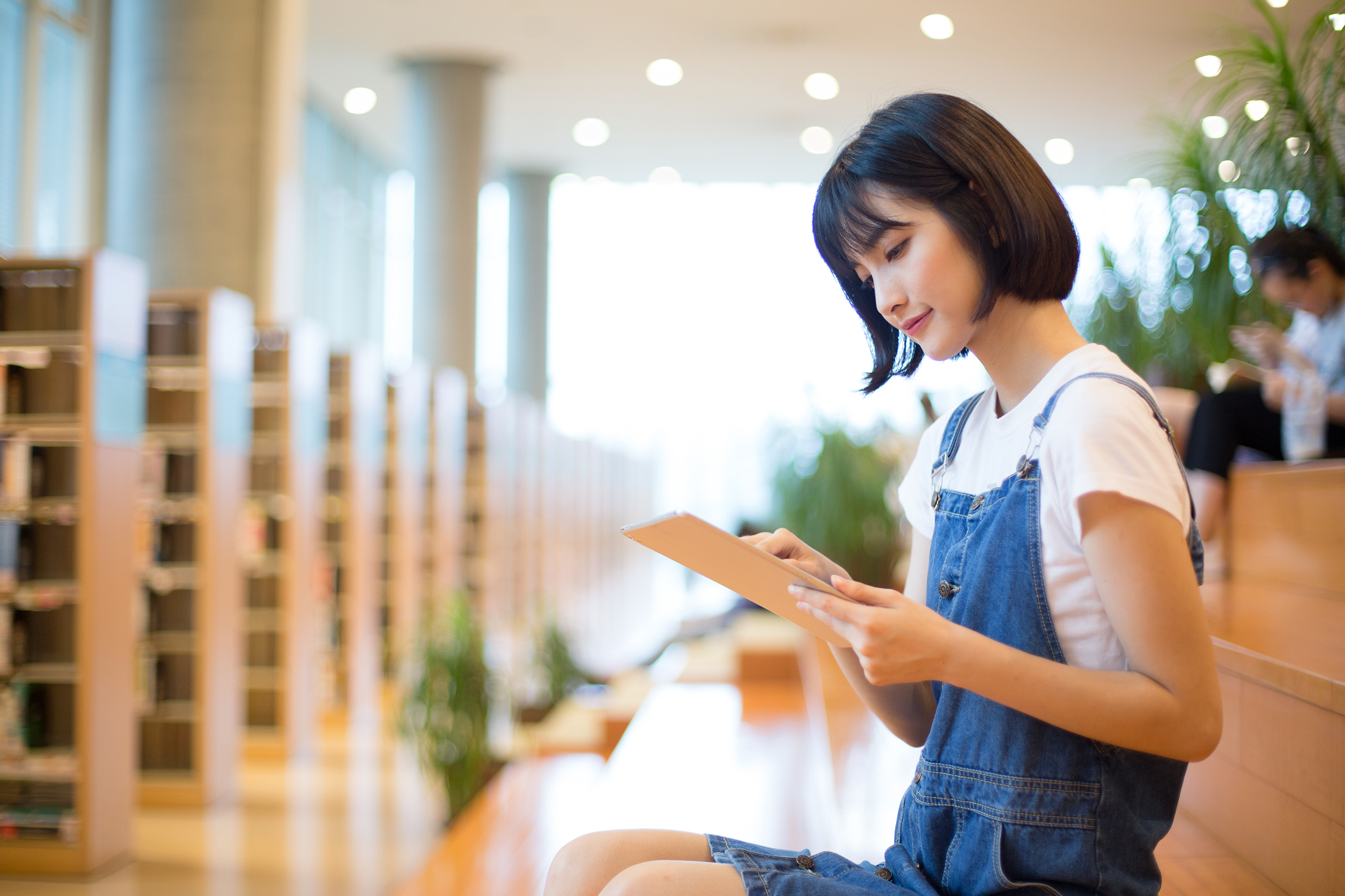 学历提升哪个机构好？自学考试和成人高考有什么区别？