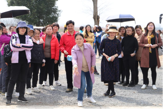 襄阳汽车职业技术学院-走进醉美乡村 感受最美时代