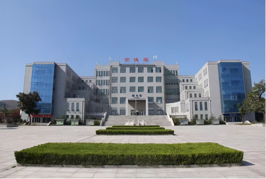 山东有2所“老牌名校”，学科实力很强，录取分数却不算太高