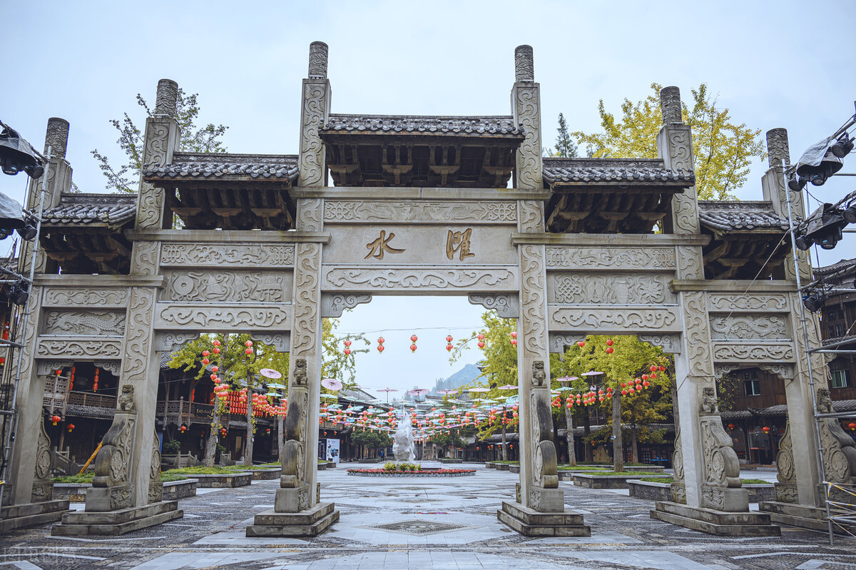 国内十大唯美古镇，各有风情，你最喜欢哪种风格的？