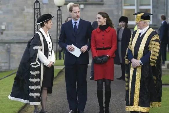 英国最难进大学排名，苏格兰大学独占鳌头，能不能进靠成绩也靠命