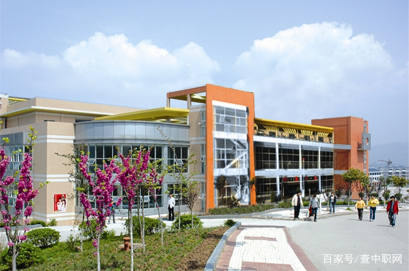 重庆这10所专科院校整体实力较强，就业率很高，值得填报