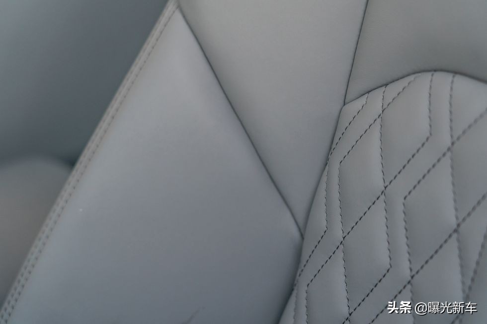 最新「奥迪S6」高级运动轿车，2021款，你爱了吗？