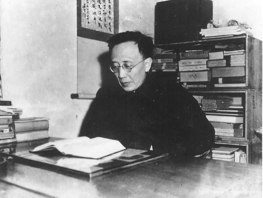 马踏飞燕的正面照，为什么很少人拍？看到正面照后忍不住哈哈大笑