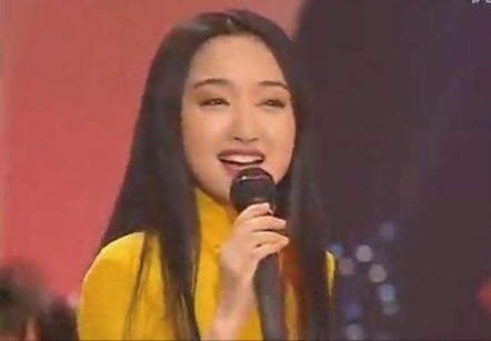 一代玉女，两次退出娱乐圈，因为一个富二代，毁了自己的人生
