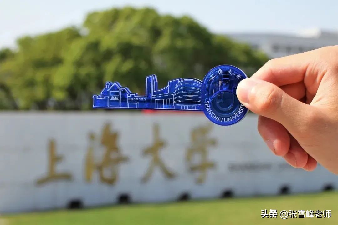 13所高校最新版录取通知书曝光！有花窗、有镭射、还有盲盒…