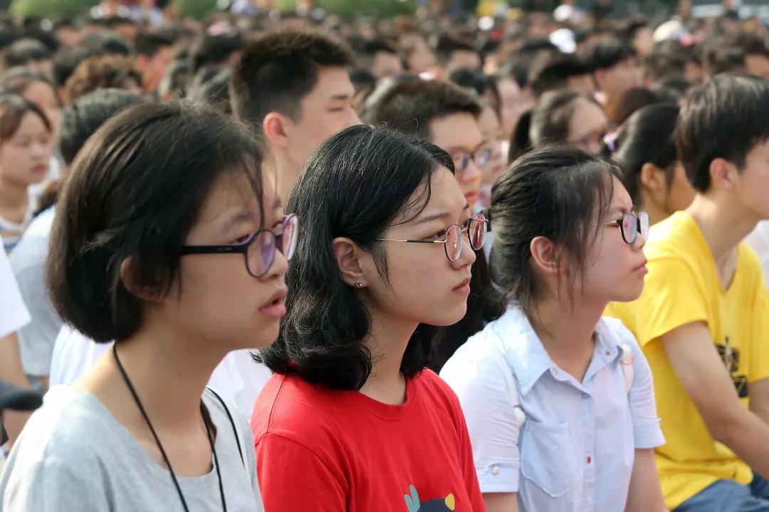 高考结束，考生要看好“一档三证”，丢了或将影响上大学报到