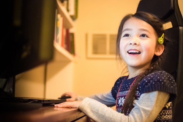 独生子女看过来，21年“新政策”出台，可领三大补贴、两大福利