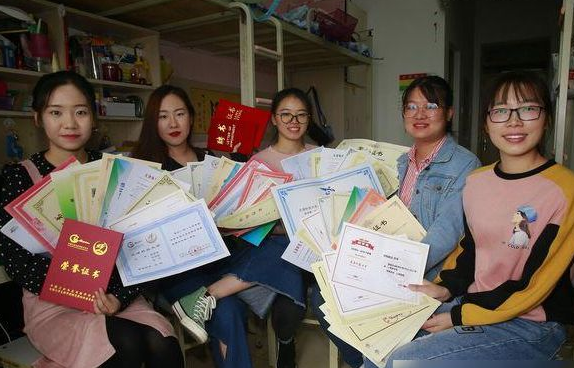 大学里含金量高的证书，可能比英语四六级还有用，学生要趁早拿下