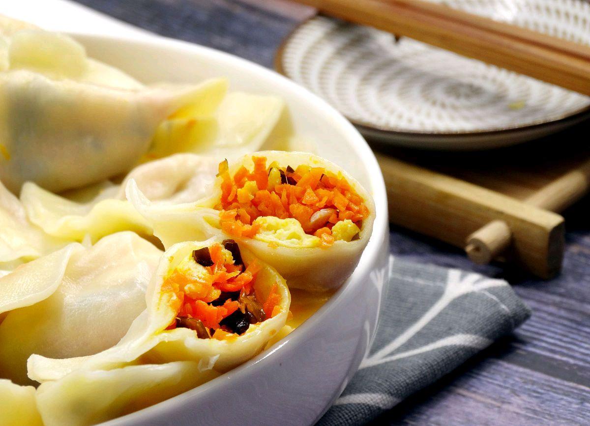 水饺煮几分钟可以熟（3个诀窍快速判断饺子是否煮熟）