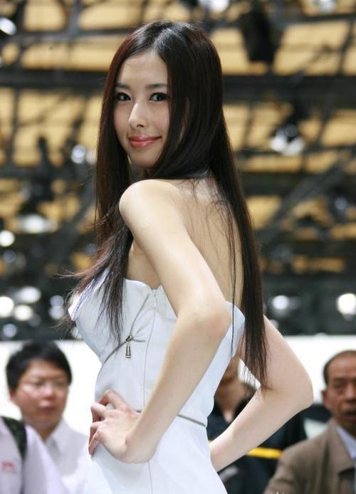 车模瞿凌曝出兽兽门 黑木耳照片令人咋舌图片