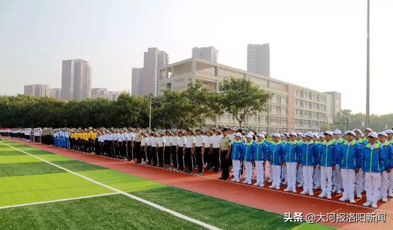 洛阳二外2019年新生国防教育暨入校课程闭营仪式圆满收官