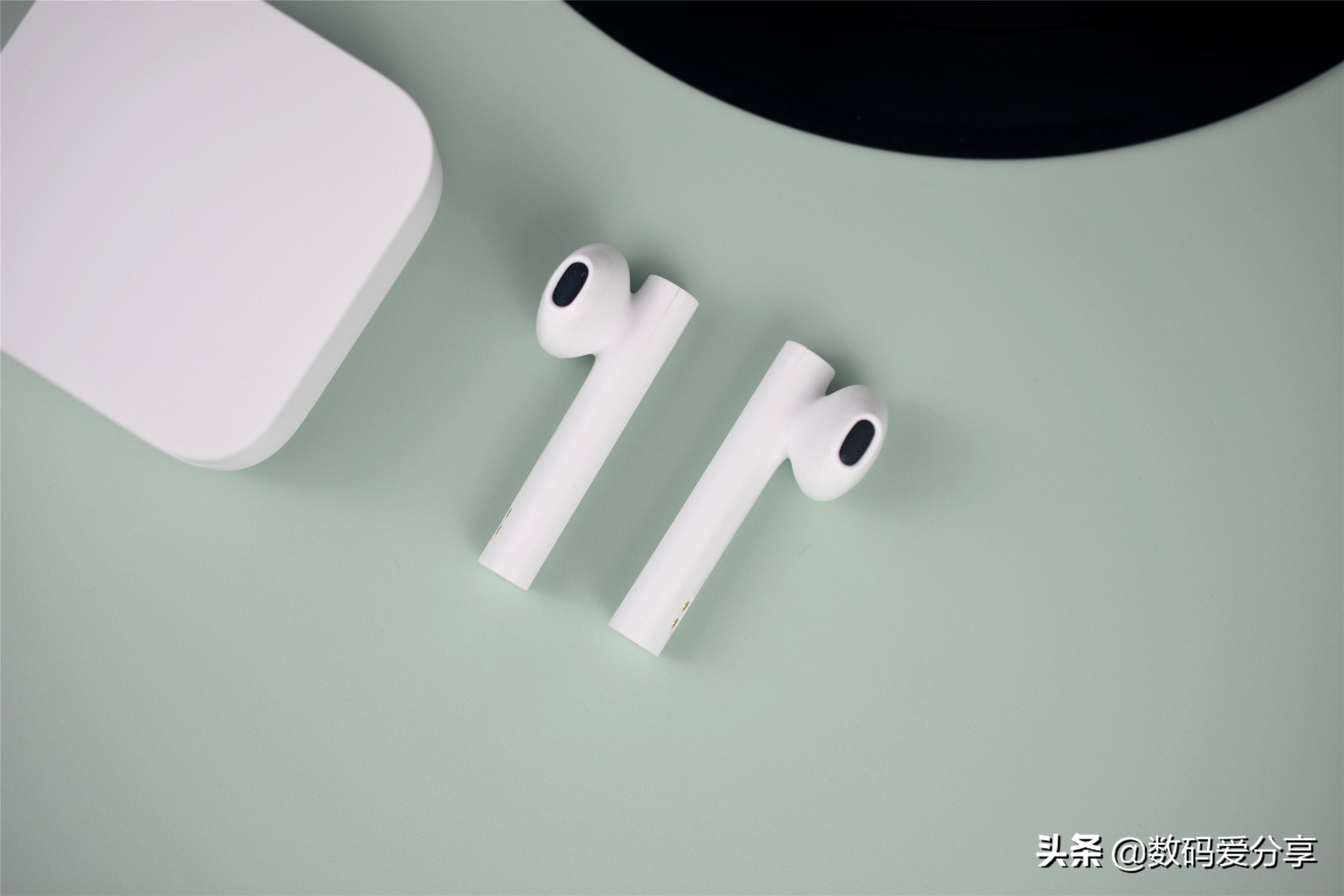 小米蓝牙耳机只有一边有声音小米air2se只能连接一边