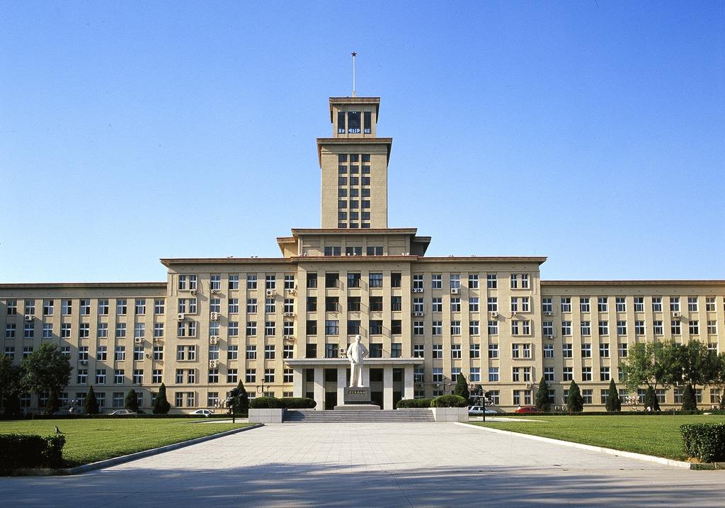 高考报志愿，参考大学排行榜？三点建议告诉你靠不靠谱