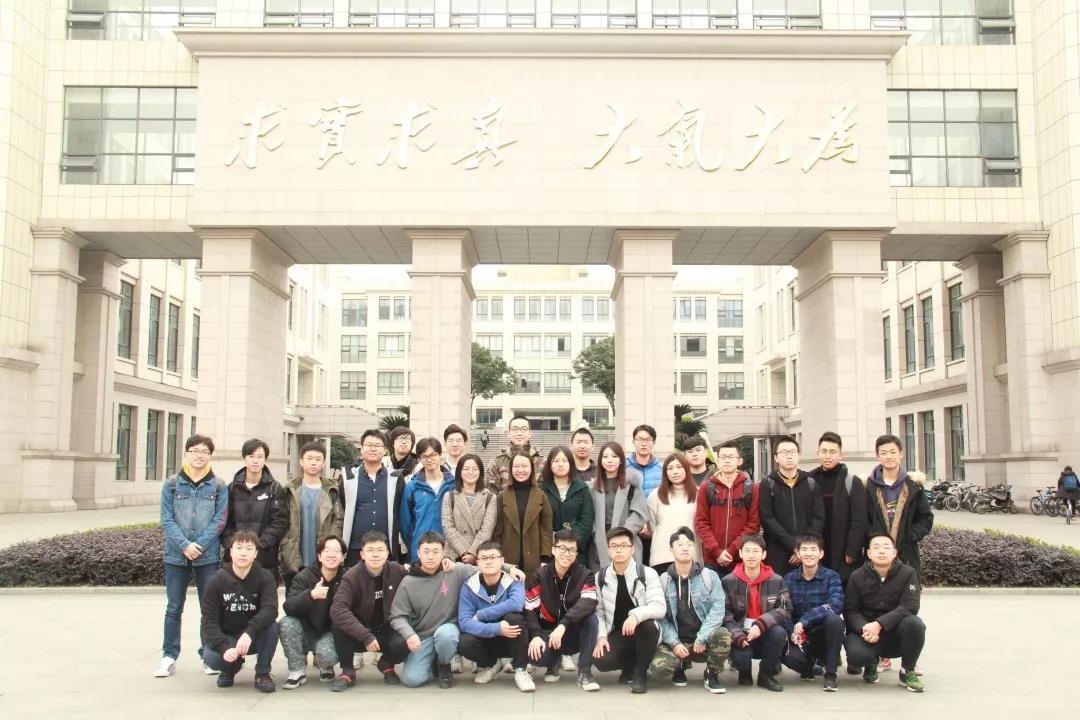 奖学金超1000万，深造率100%，拿下超120个offer！四川这些学霸班级厉害了！