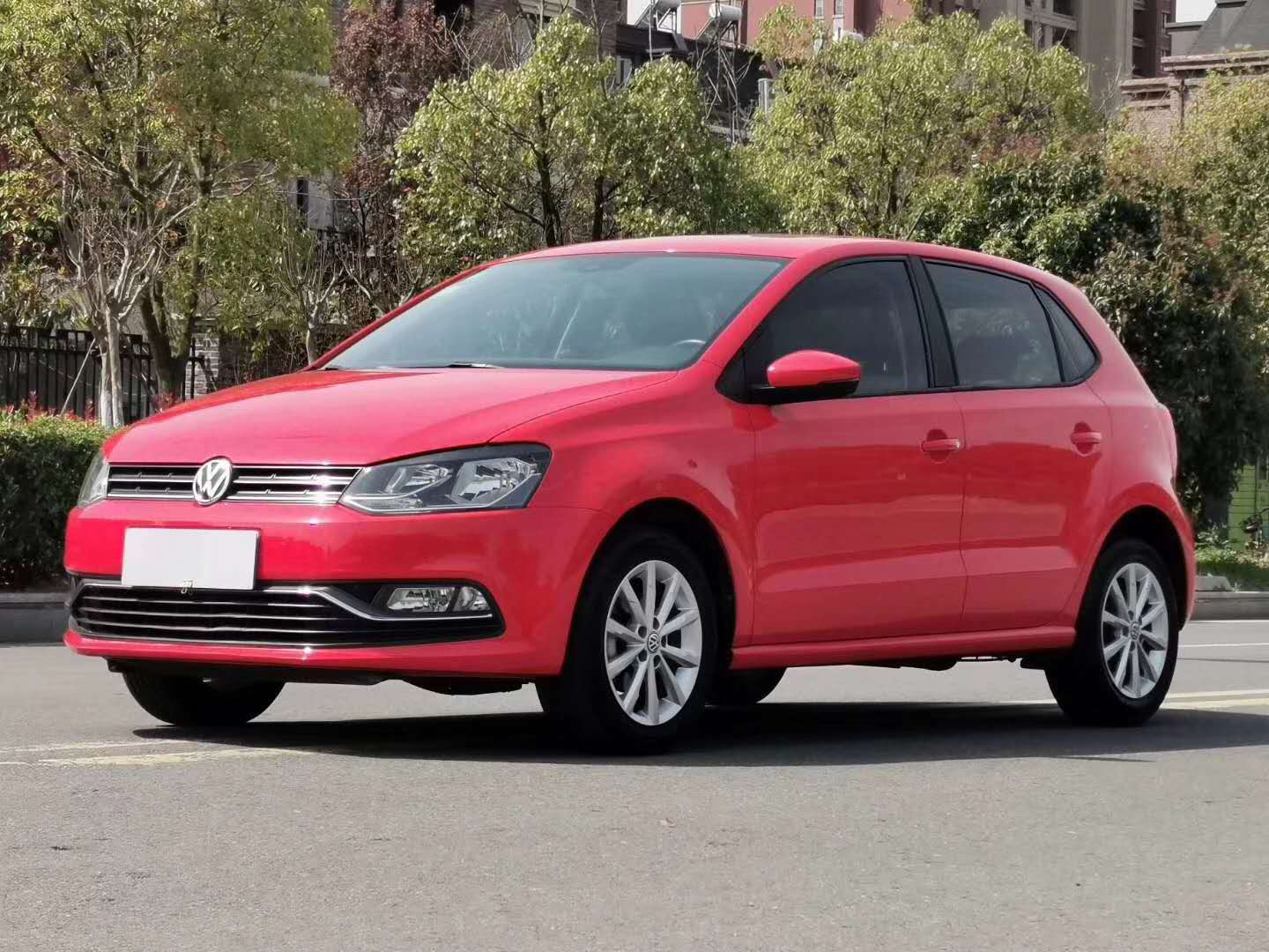 比大众Polo贵那么多，大众高尔夫值得买吗？