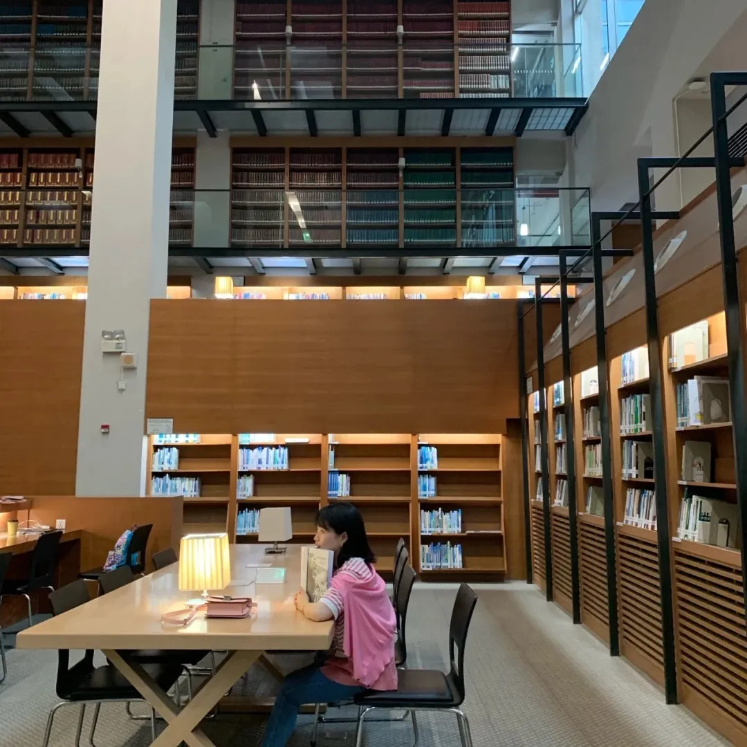 22考研还不知道如何择校？大学最高颜值的图书馆推荐