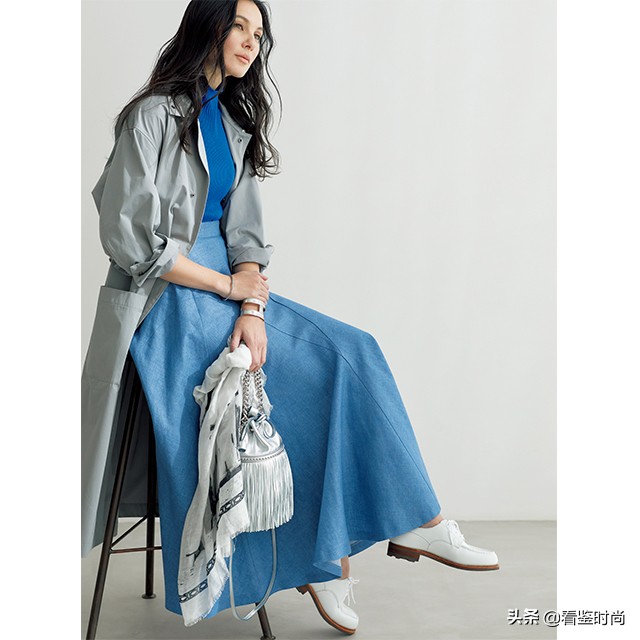 40至50岁的女人怎样穿搭可提升形象？记住这5个要点就可以