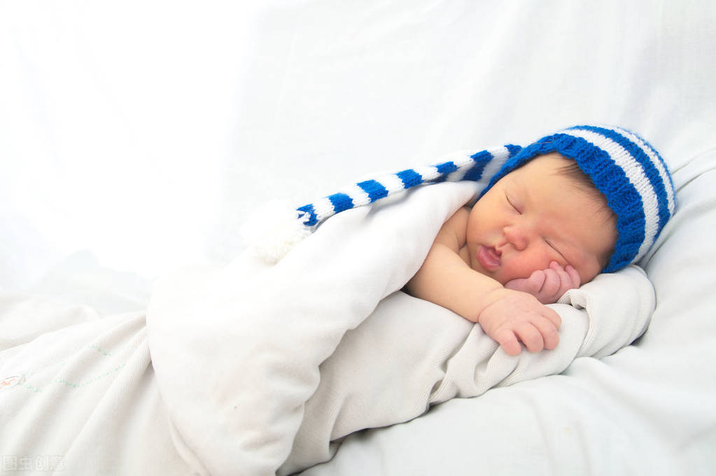 40天宝宝睡觉挣劲频繁，对付宝宝挣劲频繁的办法